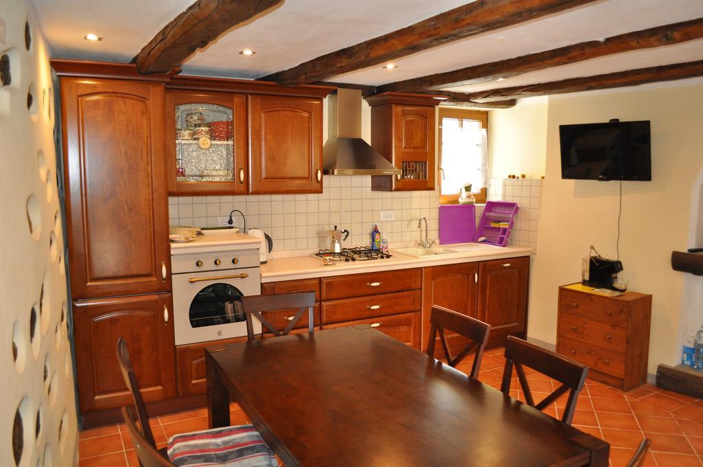 Casa Petrolli Apartment Cannobio Luaran gambar